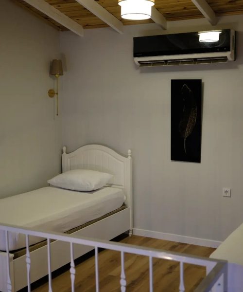 02607545-96a5-41a7-8f81-51024628df16