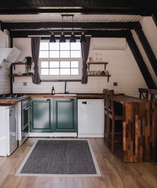 4eff5555-a12c-4f4f-9991-92b62d6fd2da