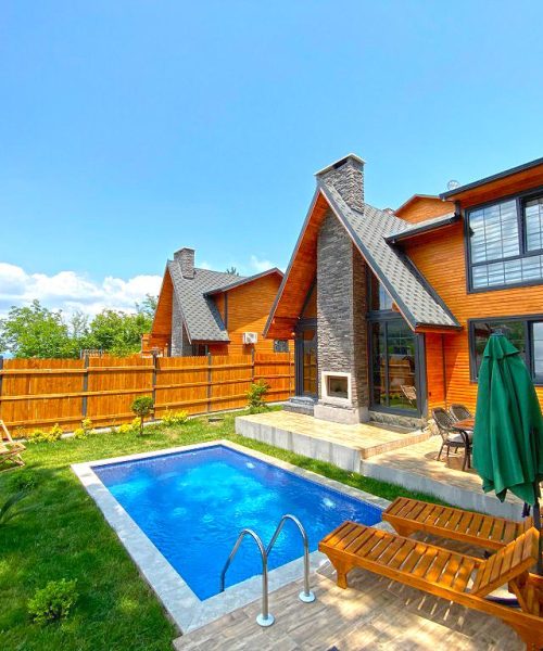 Sapanca-grand-wooden-_WlqcSrL