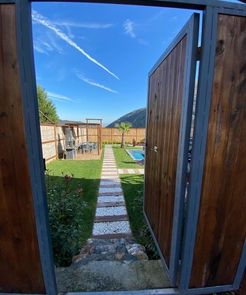 110B6C3F-2E07-48C2-8C38-17FB6F78A0F3