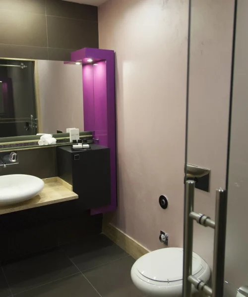 1c87767829e6eb79444d837312d7cec1d9aa10adc8b633a5681e080a0e3e