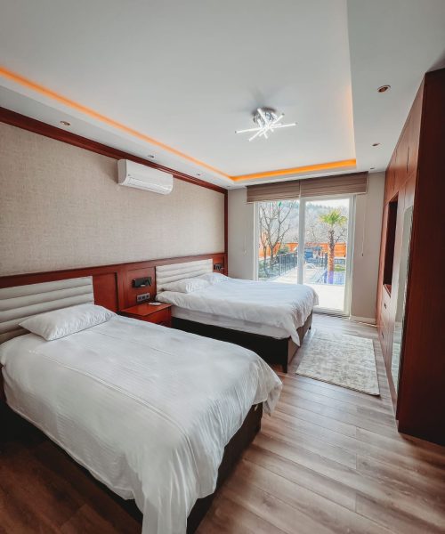 350941172_2454408431393829_3661185075949196219_n