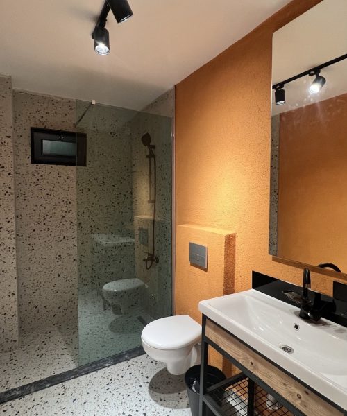 364663619_687673600060320_8950094122409383151_n