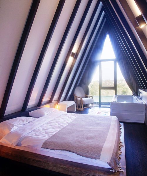 IMG_8380-copy-min-1-1365x2048