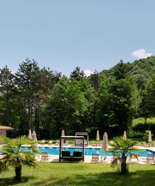 sisortibalieving-silent-pool-01-f