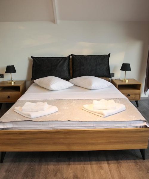 tsr12691638019662039732937