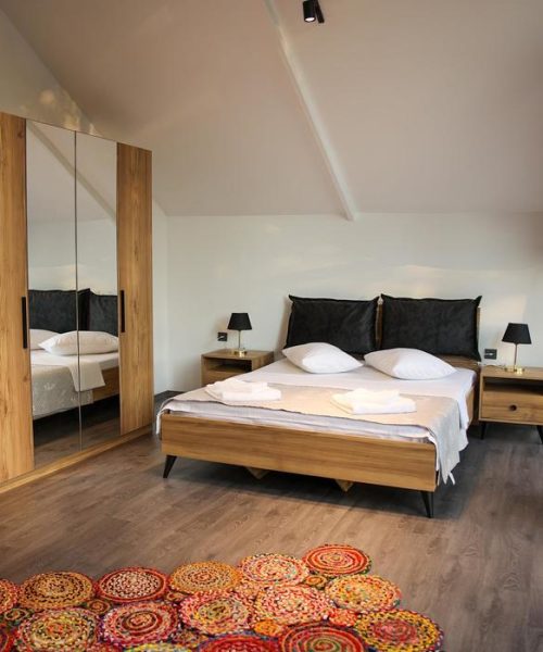 tsr12691638019662079614511