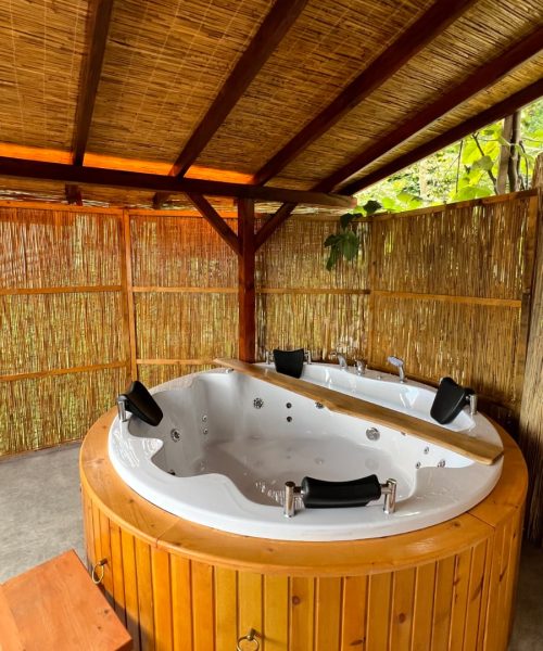 329678668_1641010729663342_2624592710162186985_n