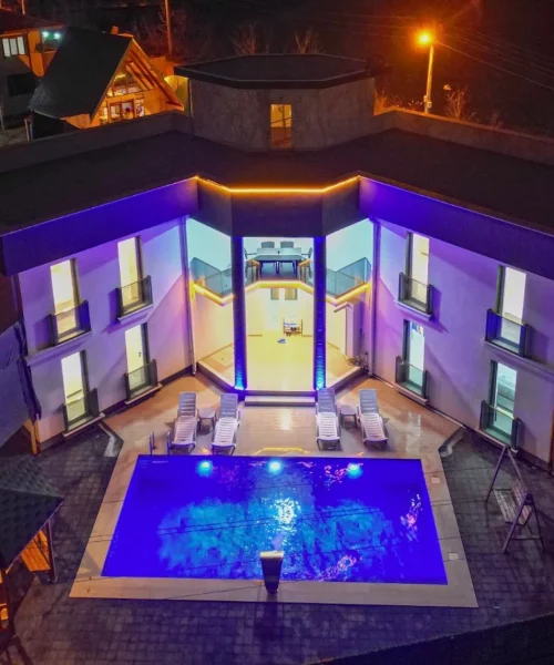 ba81a9d4-c6f6-4ddc-a6c9-516156fdbbaf