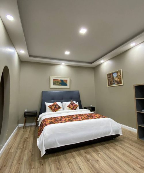 90f99c15-689e-4246-9548-d9b888367956