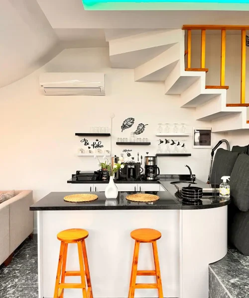 93590b76-2d09-44c7-9796-f13e7e0c972c