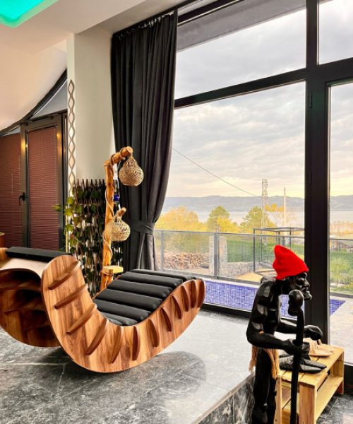 fe125241-9548-429f-845f-e654c12de4f0-f