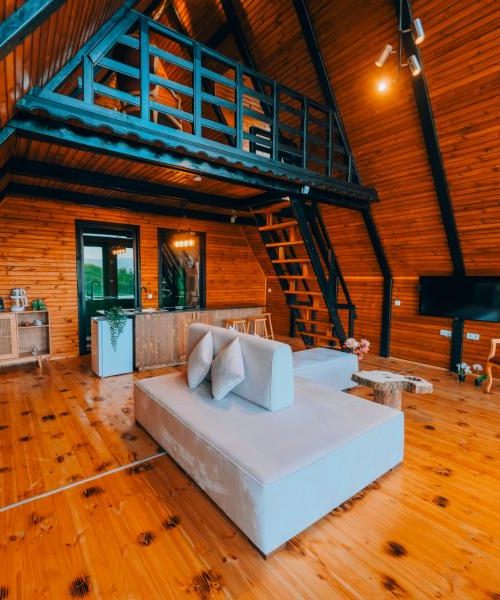 sisortibalievidscf0433-f