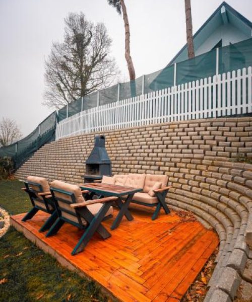 White_Lily_202501131105452_WhatsApp_Image_2025_01_09_at_22_38_30_1_