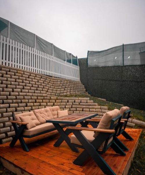 White_Lily_202501131106018_WhatsApp_Image_2025_01_09_at_22_38_46