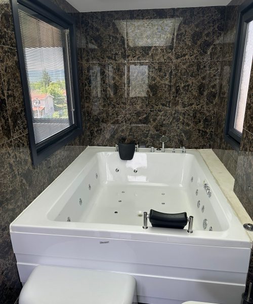 PHOTO-2024-06-14-20-33-49