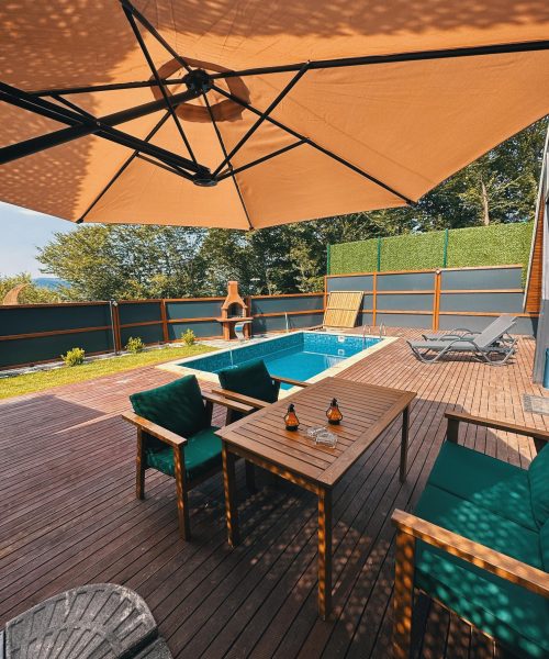 85f35246-4119-42e9-9641-48949e4518d3