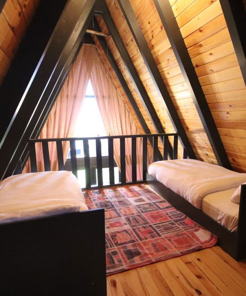 1710797207940-hatnaturel-ucgen-ev-ici