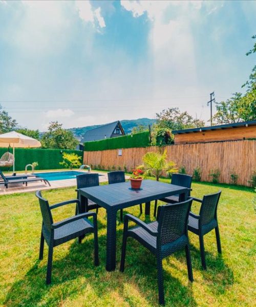 56d0e105-2a8f-4cf6-8077-bd54bdd6a991