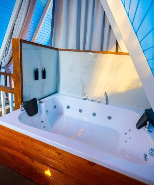 6e20ed66-84fd-4588-9b75-98a1e3198948-1024