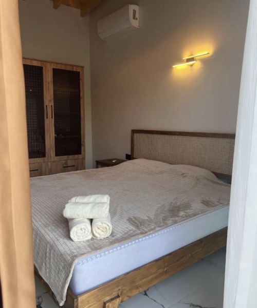 Screenshot 2025-09-19 at 00.09.01