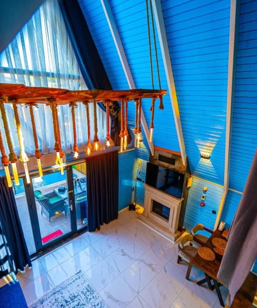 bf2a021e-9fea-4fe6-8e8a-154fee524169-1024