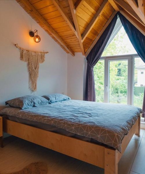 cb8ec426-7a9b-47f4-b17f-7a8a0bedfa4d