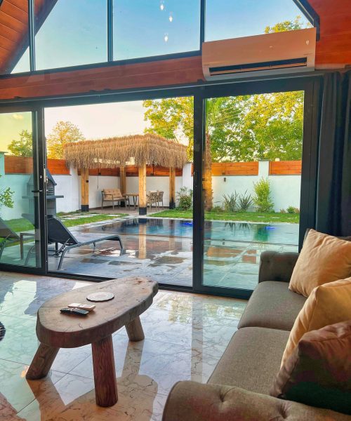 6261dffb-ca2e-4256-bf08-7197d879d802