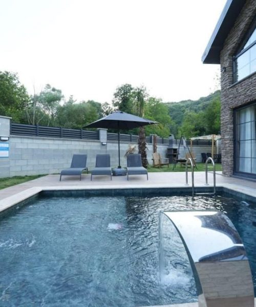 69149df79ec93_hotel_1489