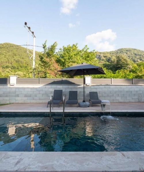 69149e087bb89_hotel_1489