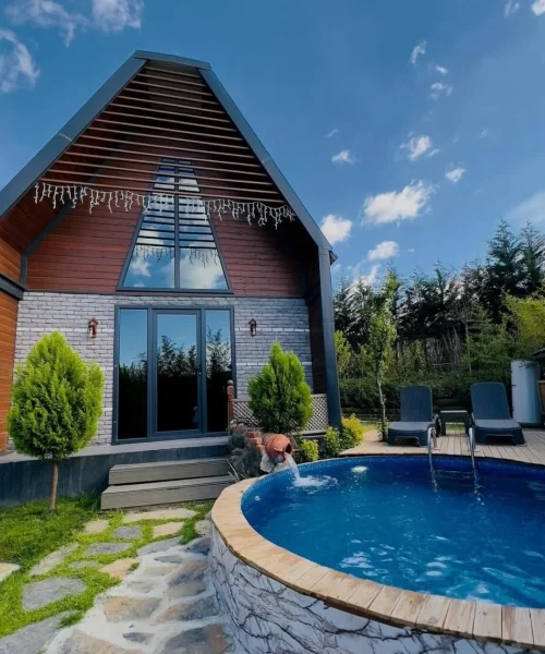 b1688e64-a069-4353-9a33-af6775e83248-1024